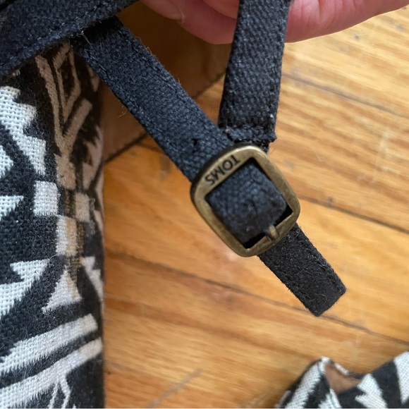 Toms Sandals - Picture 5 of 6